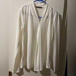 Women’s  Ivory long sleeve blouse